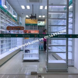 Kệ Lưng Mica đợt kính